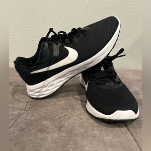 Nike Revolution Running Shoes